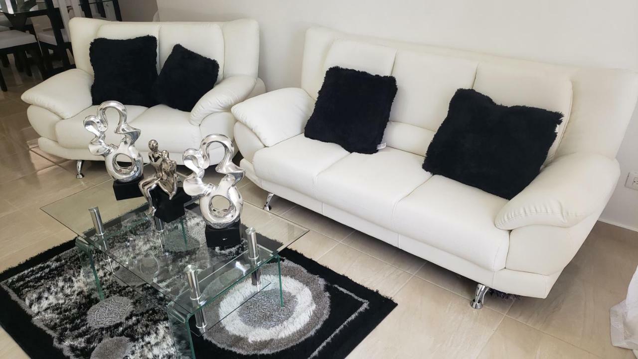 Premium Apartment 산티아고 데 로스 카바예로스 외부 사진